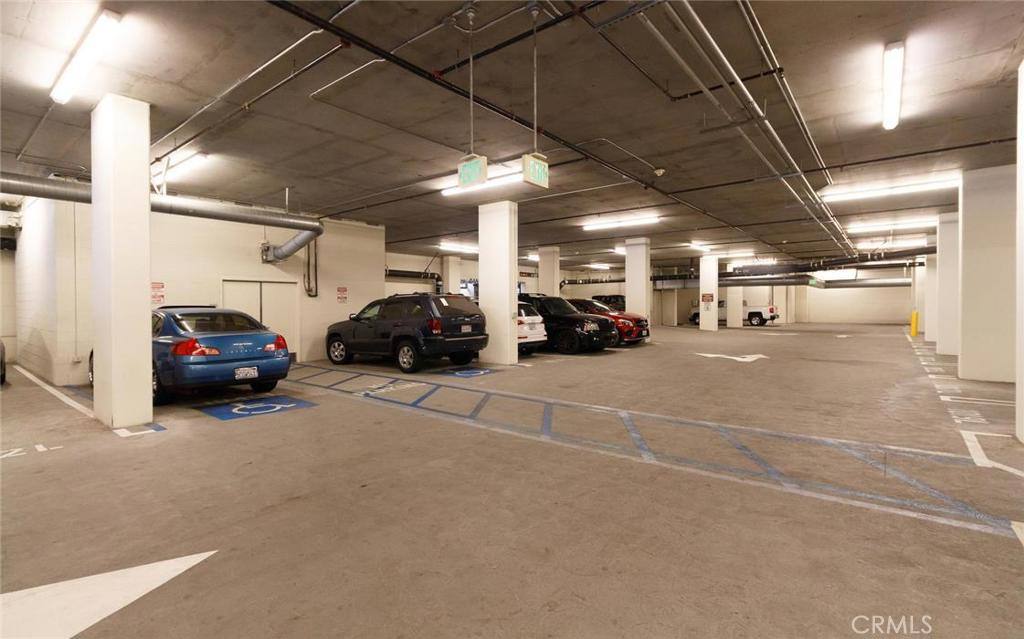 Apartment for rent at 1100 S Hope St #1213, Los Angeles, CA 90015