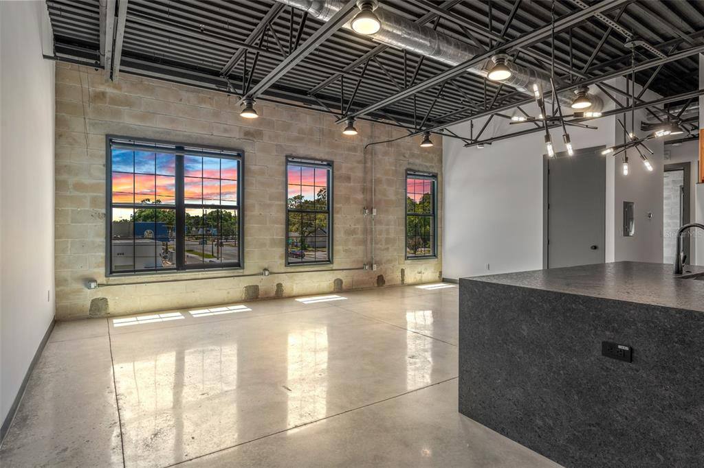 Apartment for rent at 902 E Curtis St #902-1, Tampa, FL 33603