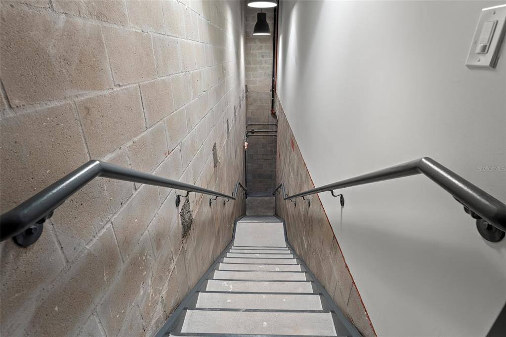 Apartment for rent at 902 E Curtis St #902-1, Tampa, FL 33603