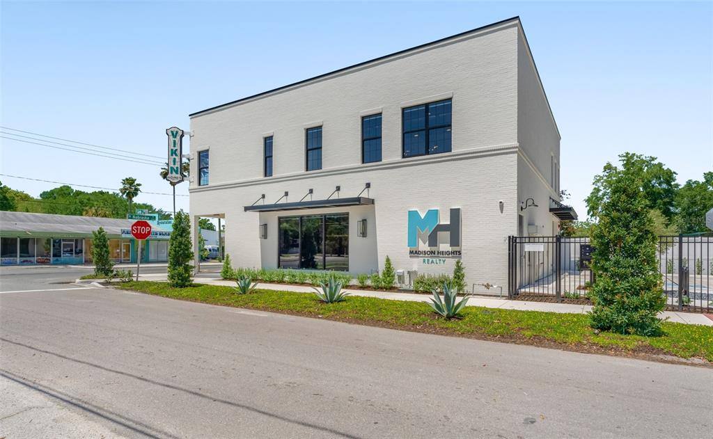 Apartment for rent at 902 E Curtis St #902-1, Tampa, FL 33603