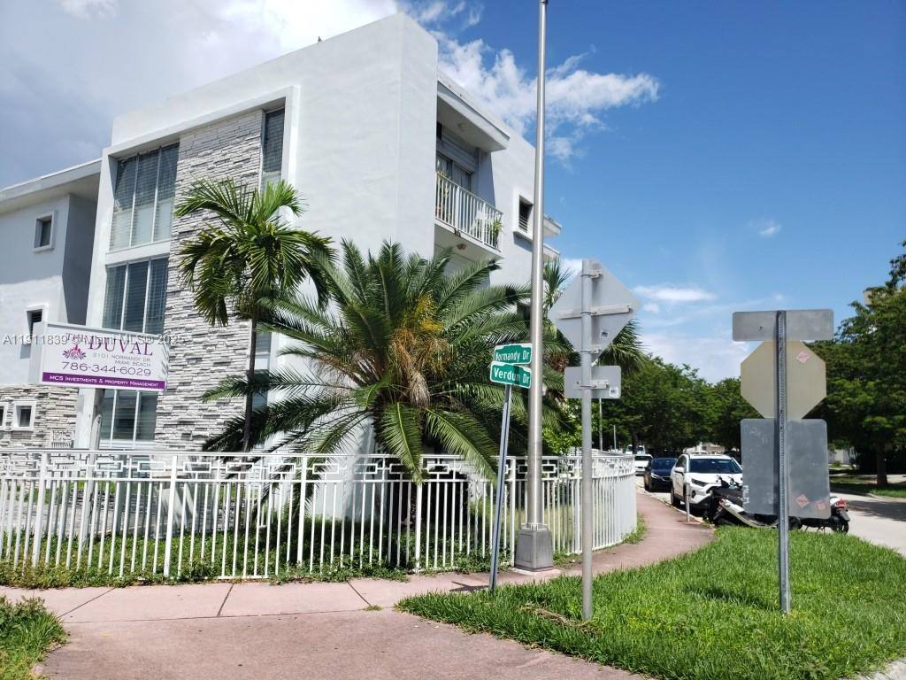 Apartment for rent at 2101 Normandy Dr #103, Miami Beach, FL 33141