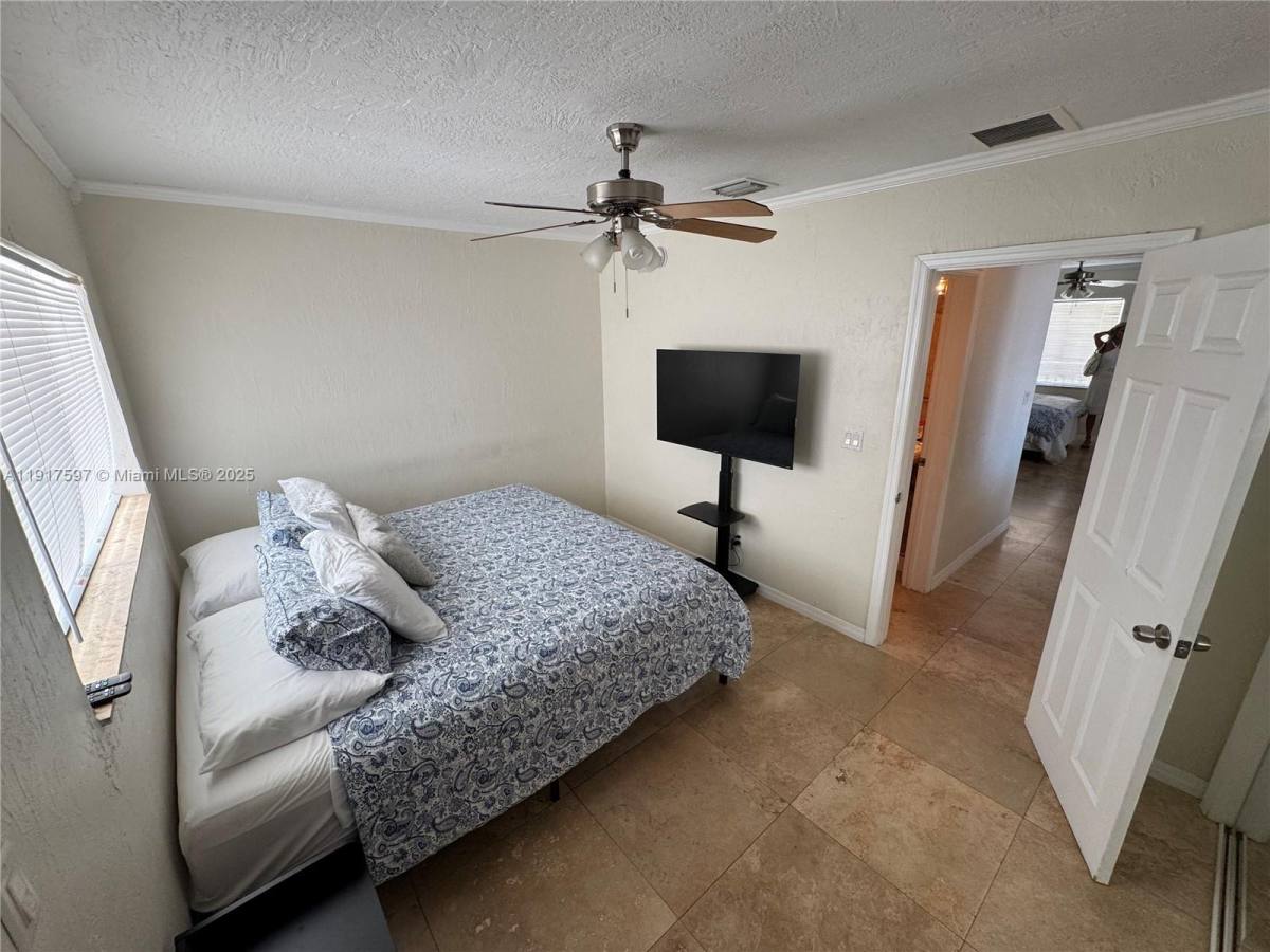 Apartment for rent at 1856 NE 46th St #1856F8, Fort Lauderdale, FL 33308