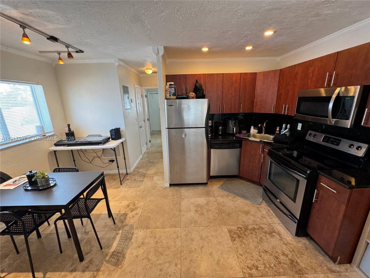 Apartment for rent at 1856 NE 46th St #1856F8, Fort Lauderdale, FL 33308
