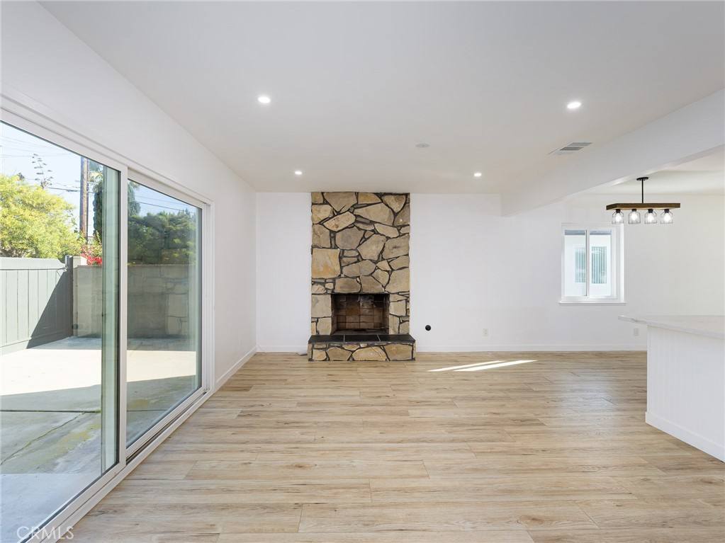 Apartment for rent at 2905 Spreckels Court, Redondo Beach, CA 90278