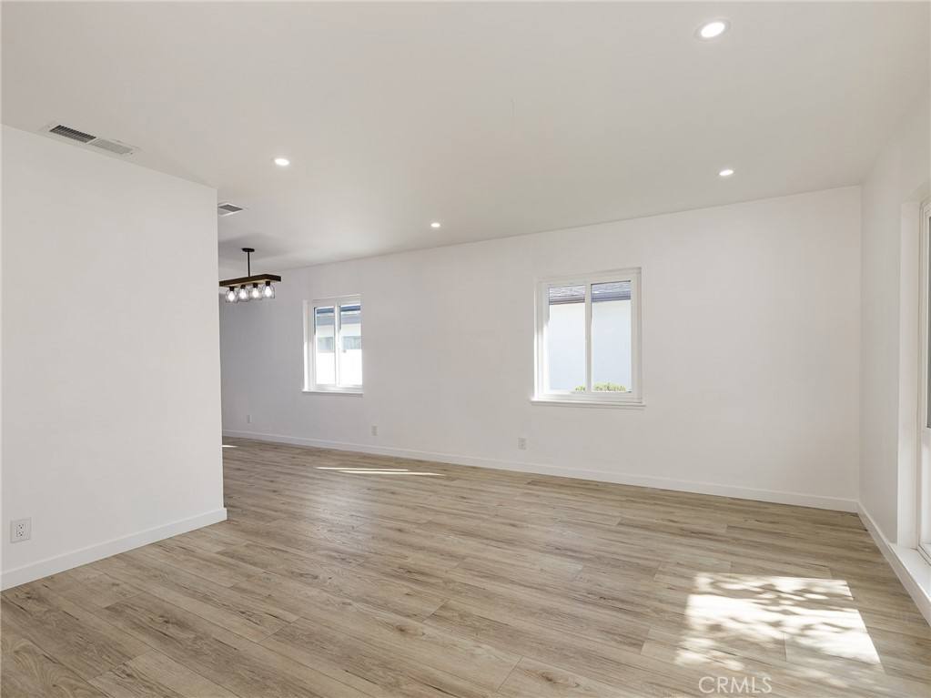 Apartment for rent at 2905 Spreckels Court, Redondo Beach, CA 90278