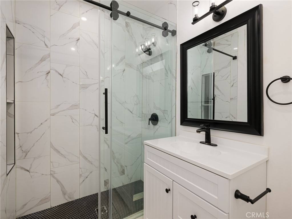 Apartment for rent at 2905 Spreckels Court, Redondo Beach, CA 90278