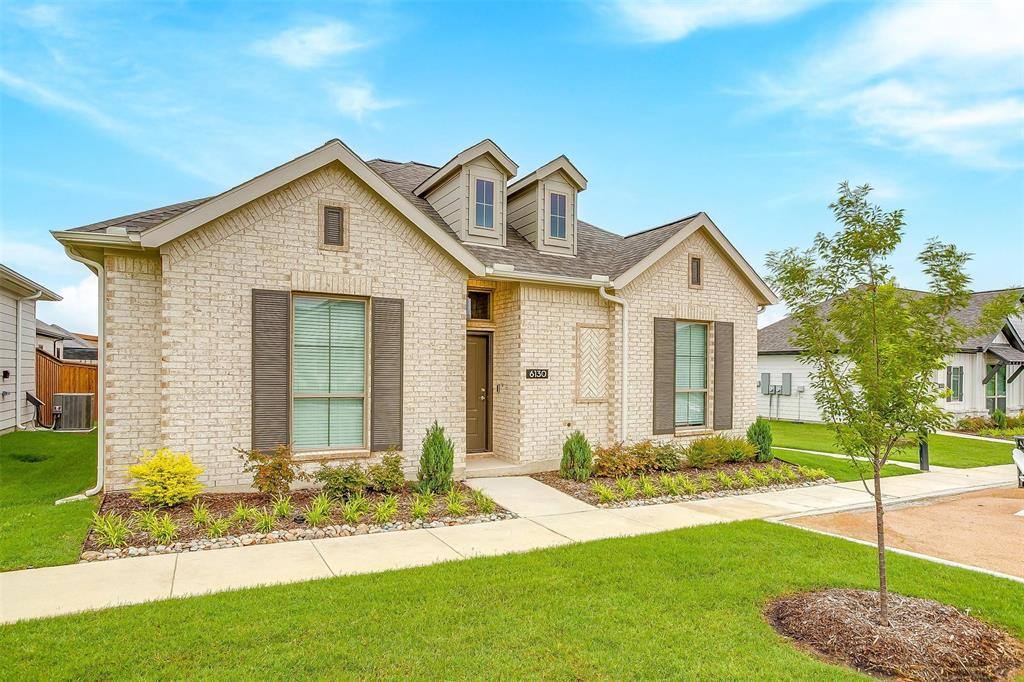 Apartment for rent at 6138 Lavanda Ave, Fort Worth, TX 76126