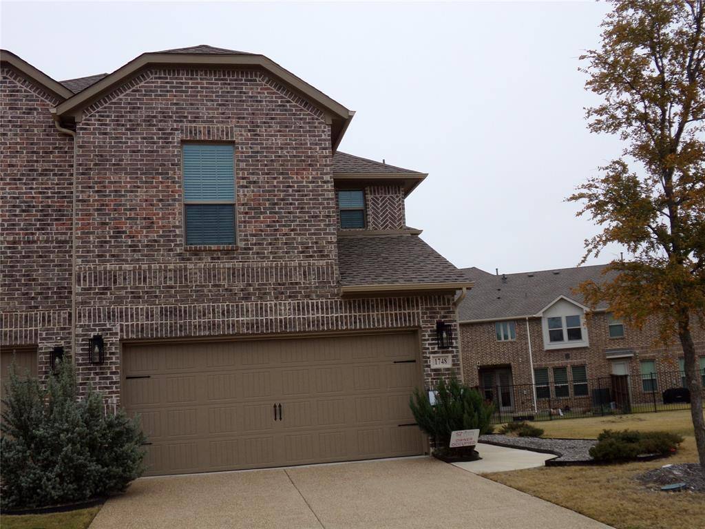 Townhouse for rent at 1748 Redding St, Allen, TX 75002