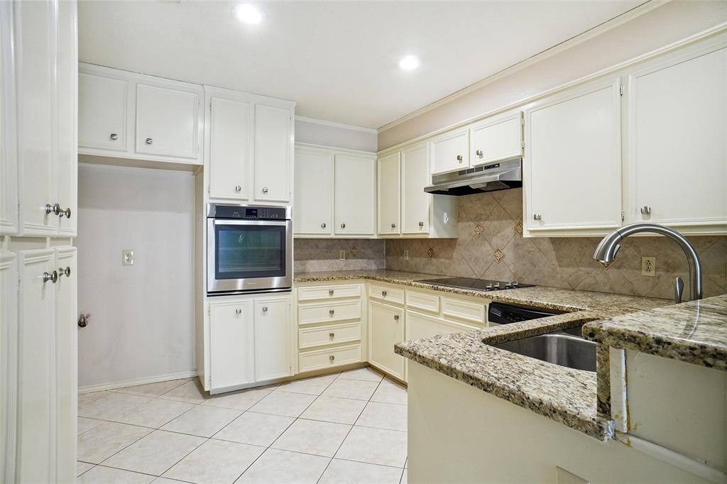 Apartment for rent at 4857 Ledgestone Court, Fort Worth, TX 76132