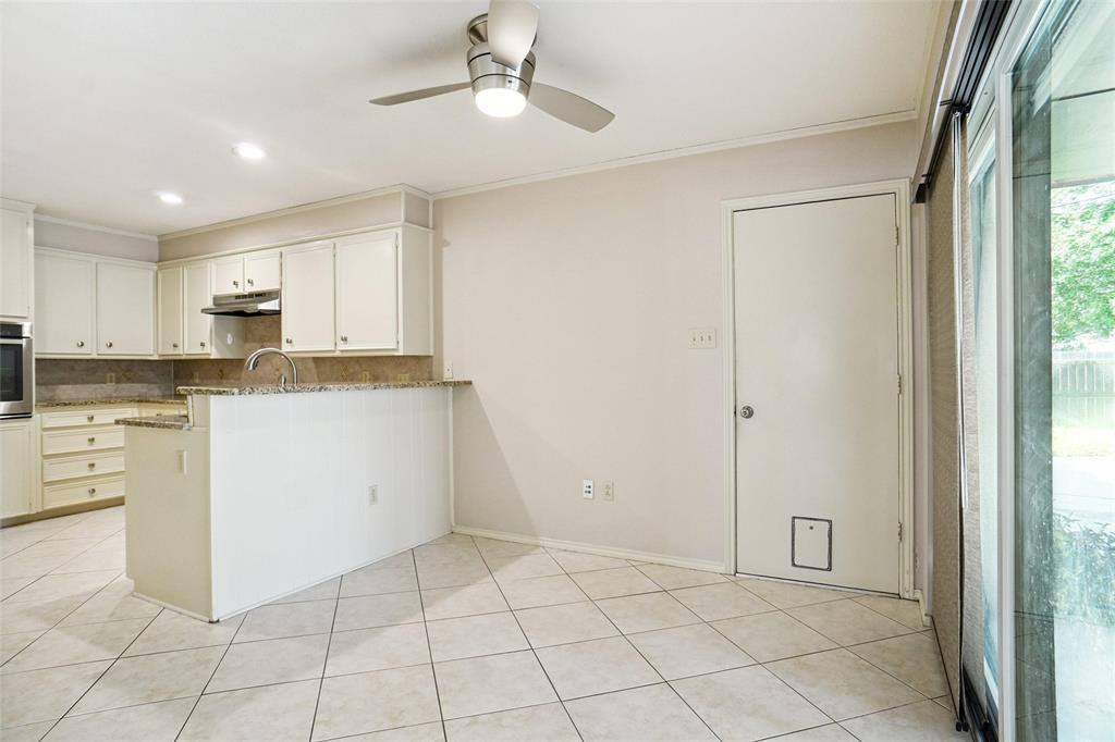 Apartment for rent at 4857 Ledgestone Court, Fort Worth, TX 76132