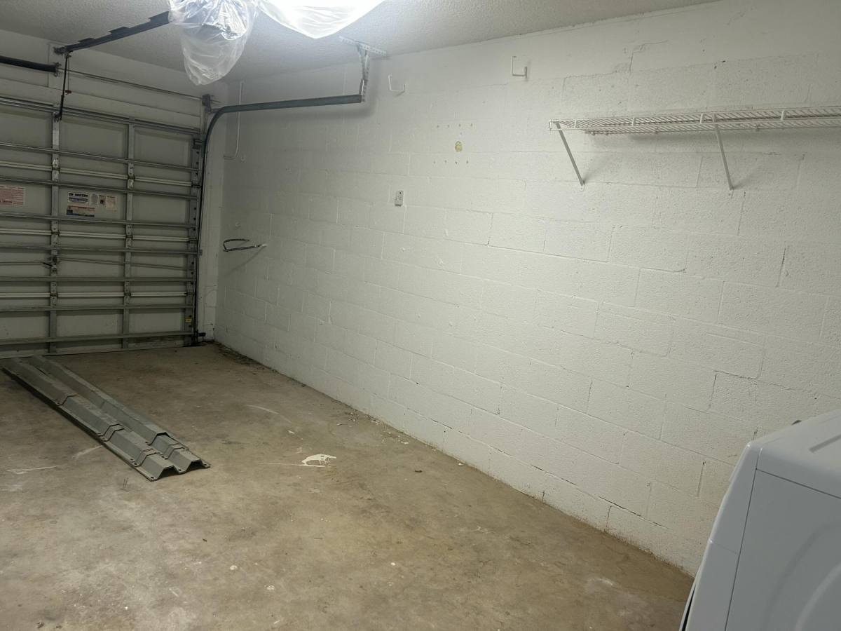 Apartment for rent at 9201 NW 55th St, Fort Lauderdale, FL 33351