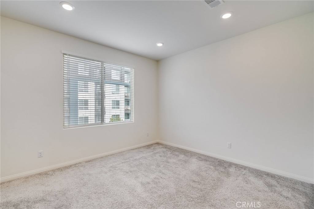 Townhouse for rent at 130 Unity #130, Irvine, CA 92614