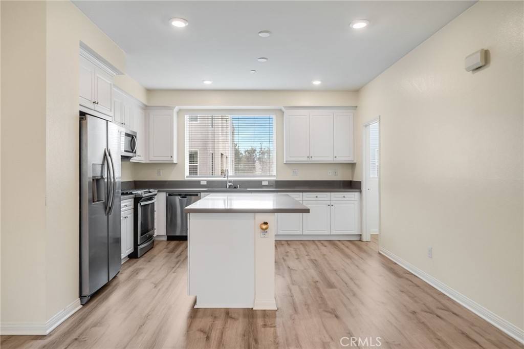 Townhouse for rent at 130 Unity #130, Irvine, CA 92614