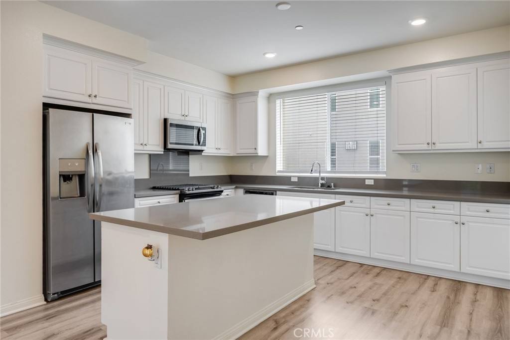 Townhouse for rent at 130 Unity #130, Irvine, CA 92614