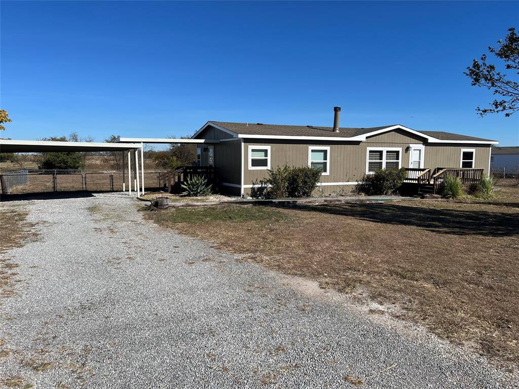 Apartment for rent at 21585 County Rd #638, Nevada, TX 75173
