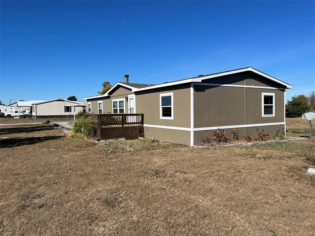 Apartment for rent at 21585 County Rd #638, Nevada, TX 75173