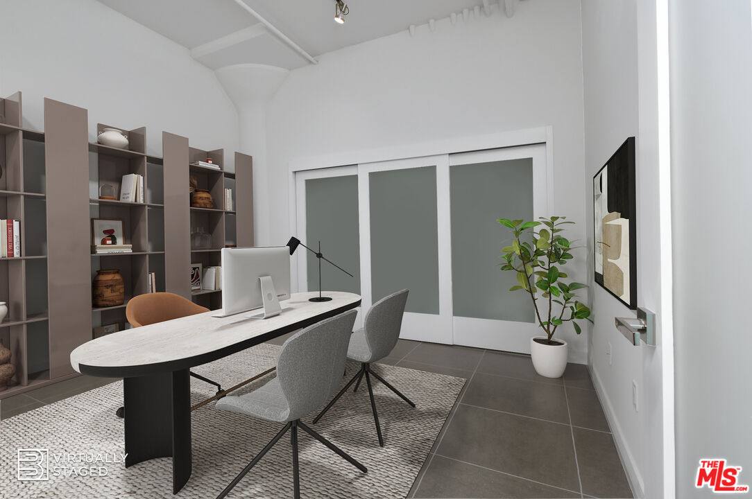 Condo for rent at 939 S Broadway #1006, Los Angeles, CA 90015