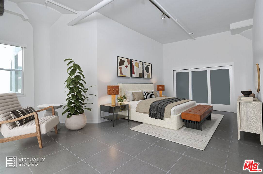 Condo for rent at 939 S Broadway #1006, Los Angeles, CA 90015