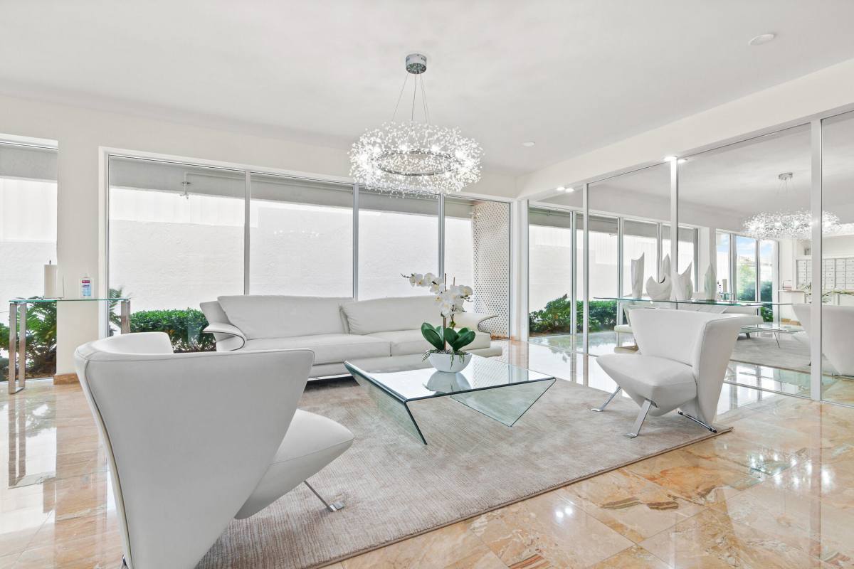 Apartment for rent at 3580 S Ocean Blvd #35808B, Palm Beach, FL 33480