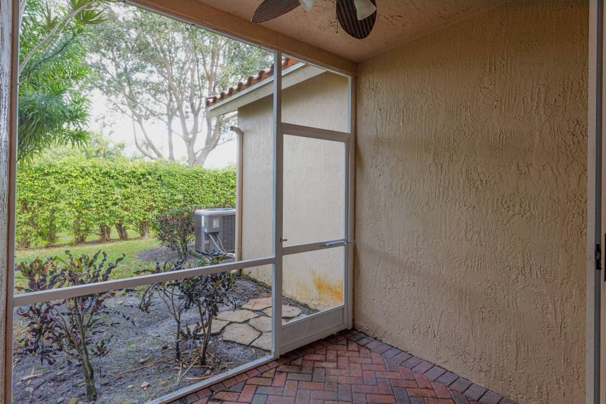 Townhouse for rent at 6420 Park Lake Circle, Boynton Beach, FL 33437