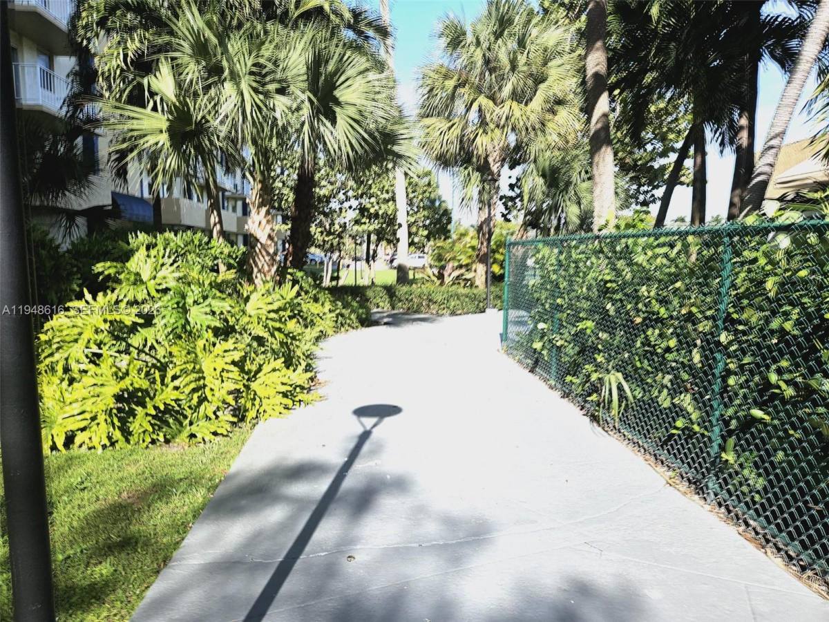 Apartment for rent at 4550 NW 9th St #4550801E, Miami, FL 33126