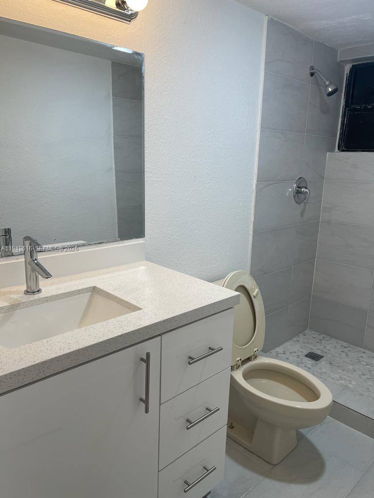 Apartment for rent at 4550 NW 9th St #4550801E, Miami, FL 33126