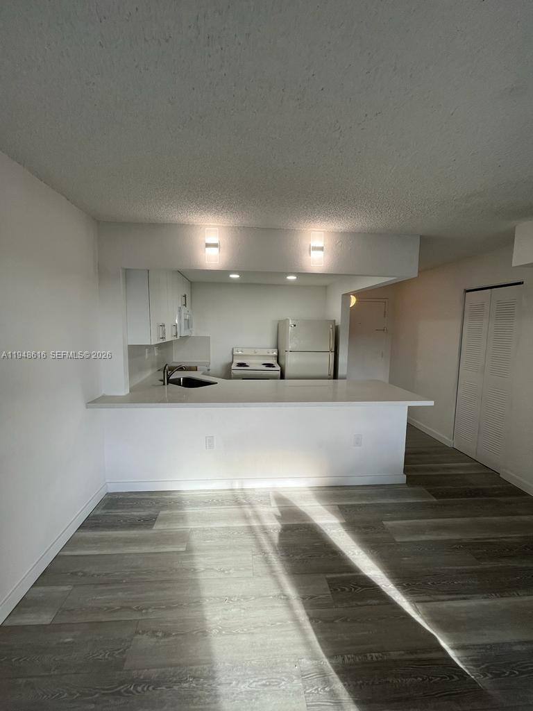 Apartment for rent at 4550 NW 9th St #4550801E, Miami, FL 33126