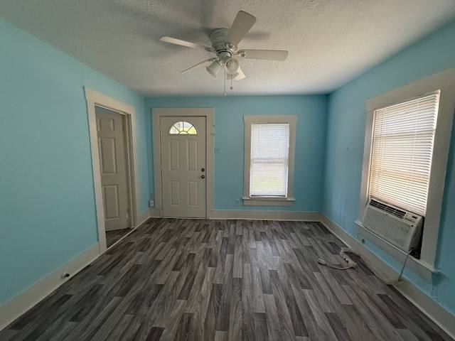 Apartment for rent at 5347 Petty St, Houston, TX 77007