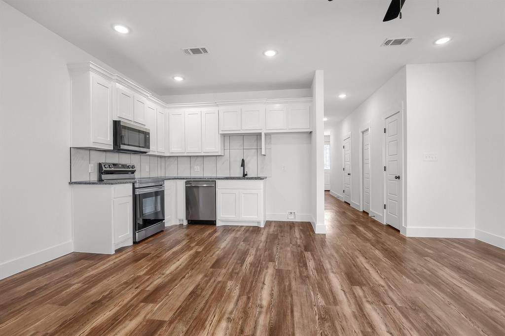 Apartment for rent at 301 Anderson St #301B, Whitesboro, TX 76273