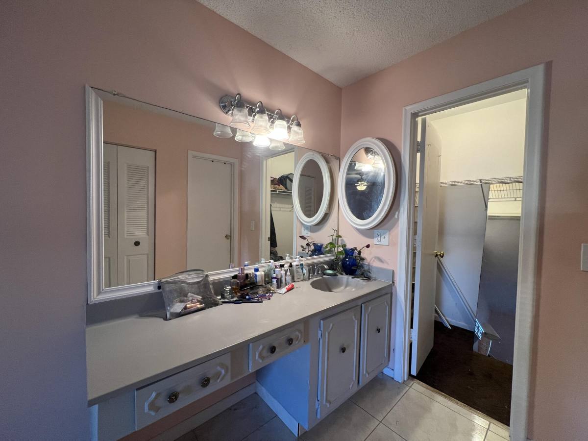 Apartment for rent at 1150 Boxwood Dr #202, Delray Beach, FL 33445