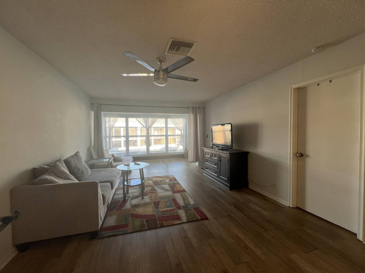 Apartment for rent at 1150 Boxwood Dr #202, Delray Beach, FL 33445