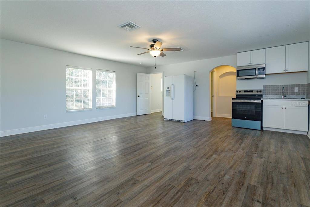 Apartment for rent at 7121 Blue Indigo Crescent, Winter Garden, FL 34787