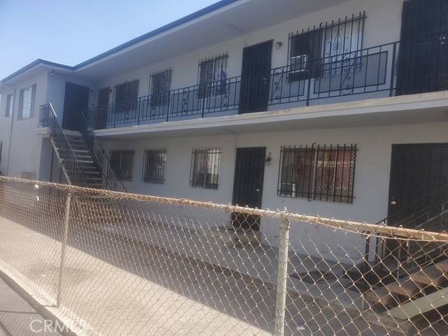 Apartment for rent at 1337 Constance St #5, Los Angeles, CA 90015