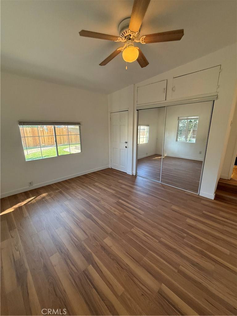 Apartment for rent at 19148 Saticoy St, Reseda, CA 91335