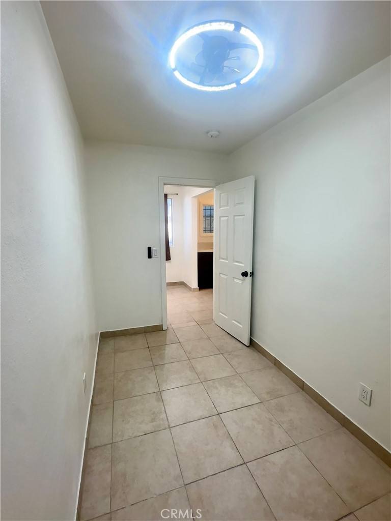 Apartment for rent at 113 W 97th St #113, Los Angeles, CA 90003
