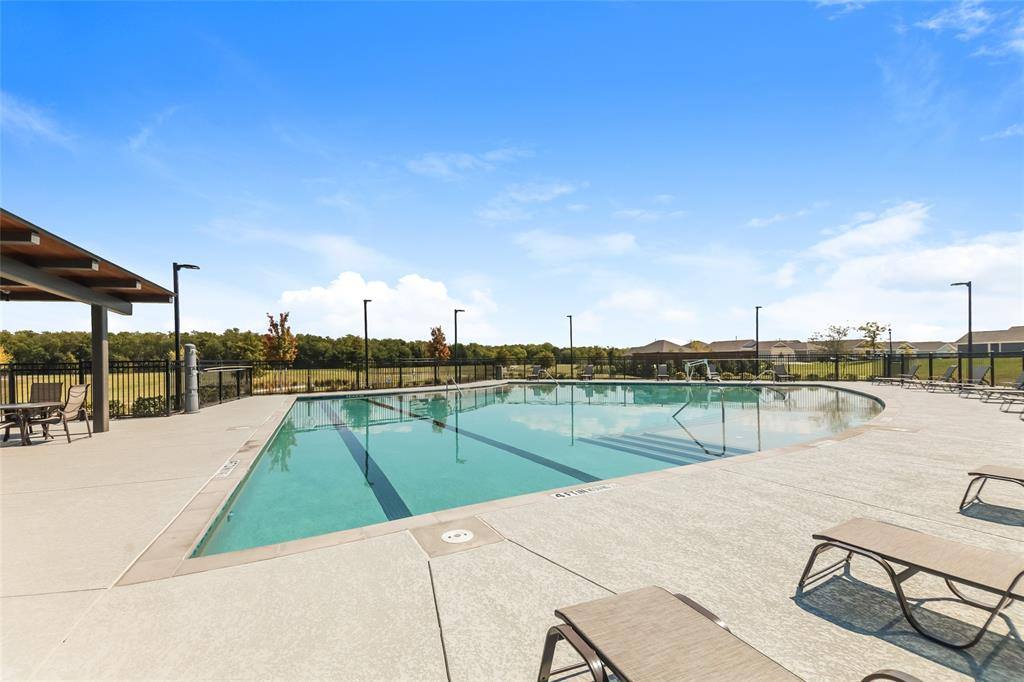 Apartment for rent at 827 Ginkgo Way #827, Princeton, TX 75407