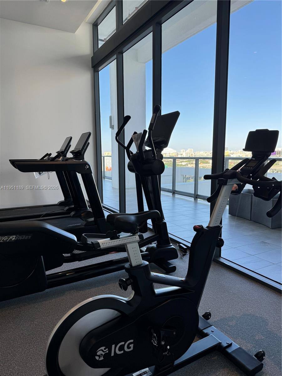 Apartment for rent at 239 SW 9th St #1405, Miami, FL 33130