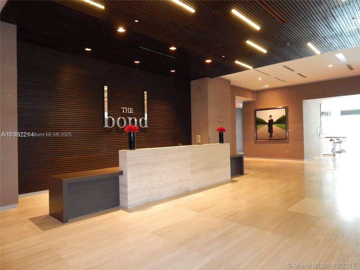 Apartment for rent at 1080 Brickell Ave #3805, Miami, FL 33131