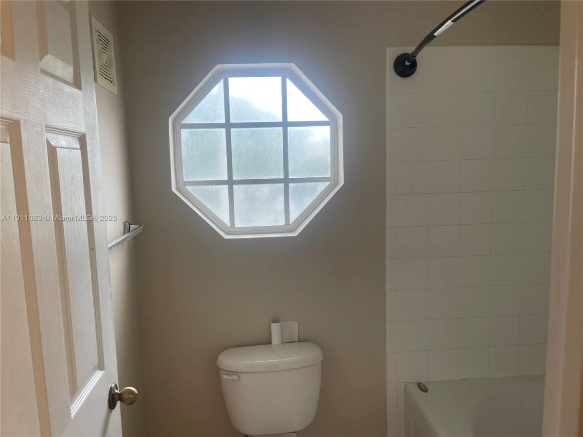 Townhouse for rent at 854 NW 208th Dr #854, Hollywood, FL 33029