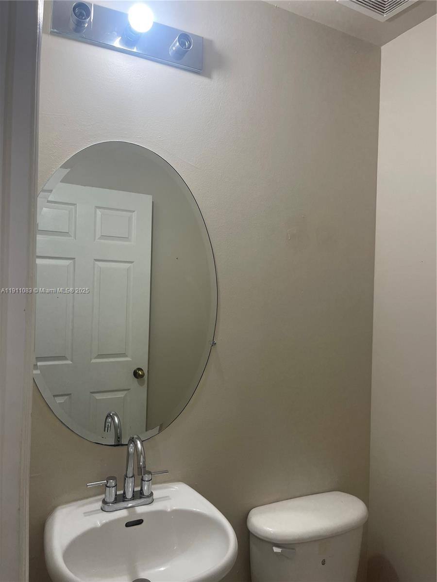 Townhouse for rent at 854 NW 208th Dr #854, Hollywood, FL 33029