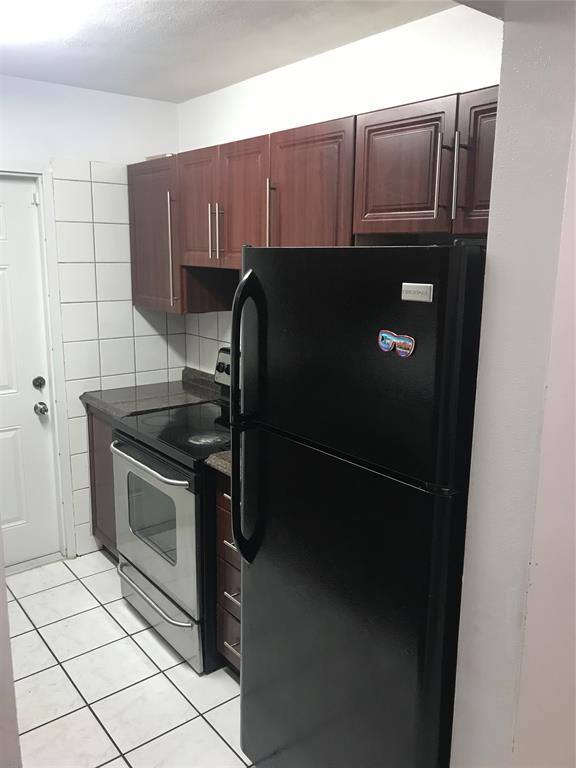 Apartment for rent at 161 NW 164th St #161-3, Miami, FL 33169