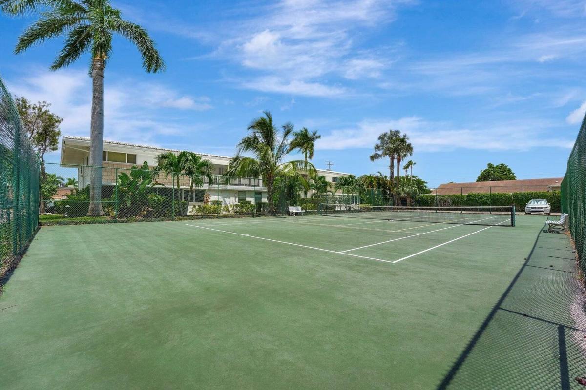 Condo for rent at 3040 NE 16th Ave #205, Fort Lauderdale, FL 33334