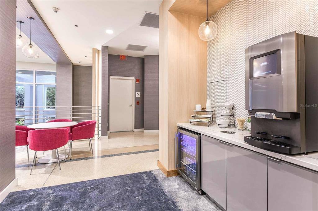 Apartment for rent at 413 E Pine St #413, Orlando, FL 32801