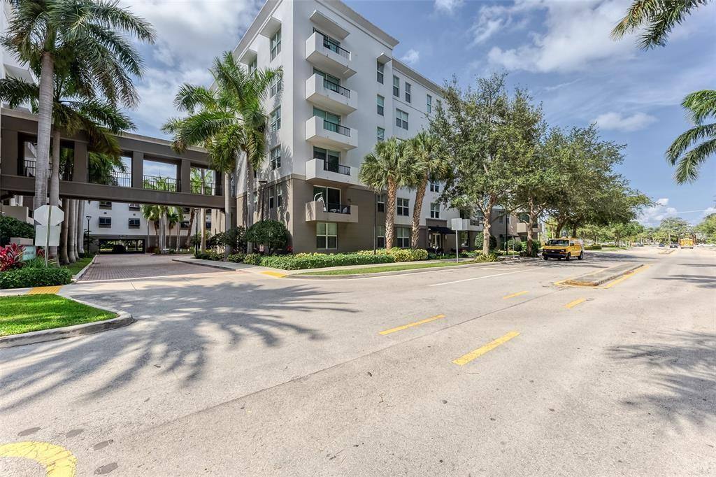 Apartment for rent at 2421 NE 65th St #2113, Fort Lauderdale, FL 33308