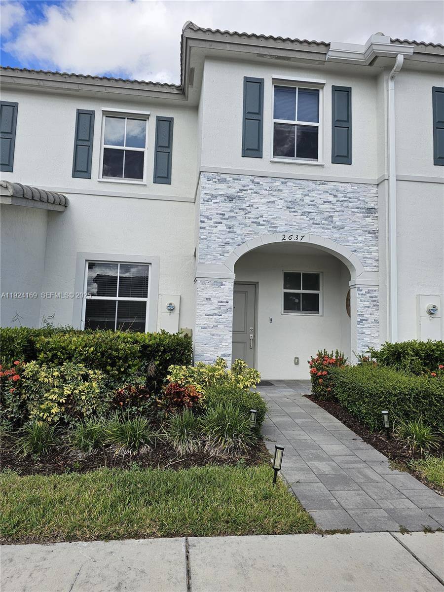 Townhouse for rent at 2637 SE 17th St, Homestead, FL 33035