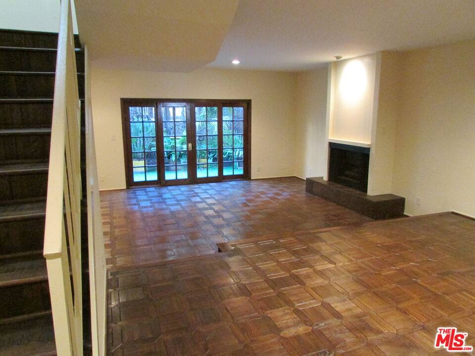 Townhouse for rent at 1850 Midvale Ave #7, Los Angeles, CA 90025