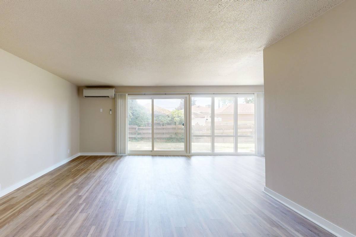 Apartment for rent at 212 N Roosevelt St, Walla Walla, WA 99362