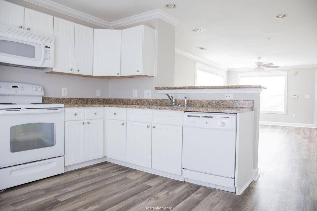 Condo for rent at 1725 Harvey Mitchell Parkway S #2321, College Station, TX 77840