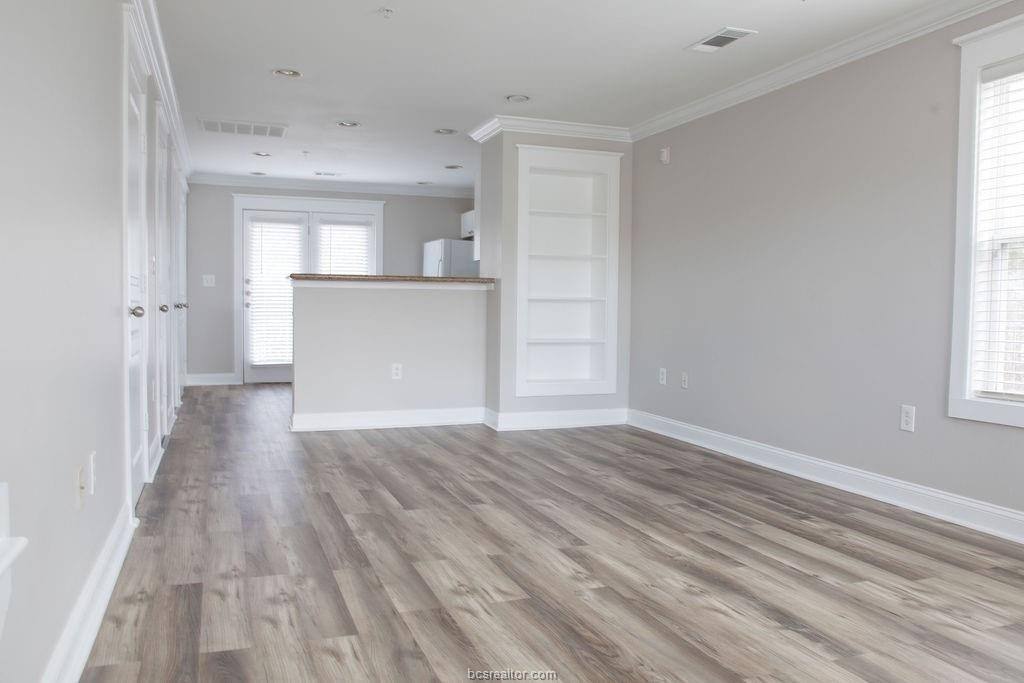 Condo for rent at 1725 Harvey Mitchell Parkway S #2321, College Station, TX 77840