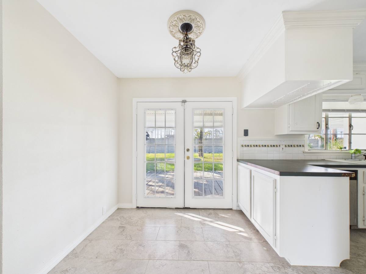 Apartment for rent at 3035 Guese Rd, Houston, TX 77018